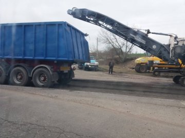 Білоруси відновили ремонт дороги Рівне – Луцьк 