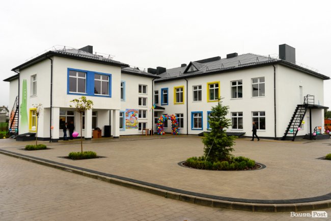 У Крупі відсвяткували відкриття сучасного дитячого садочка. ФОТОРЕПОРТАЖ