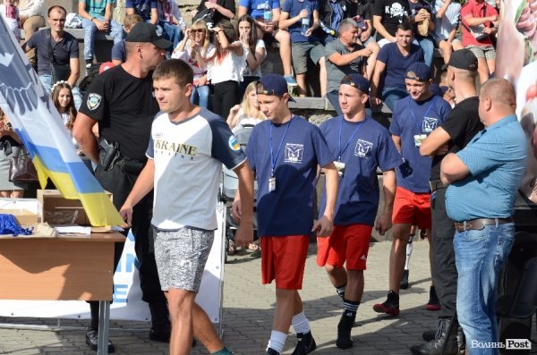 Кров'ю і потом: як у Луцьку билися за перемогу в боксі. ФОТОРЕПОРТАЖ