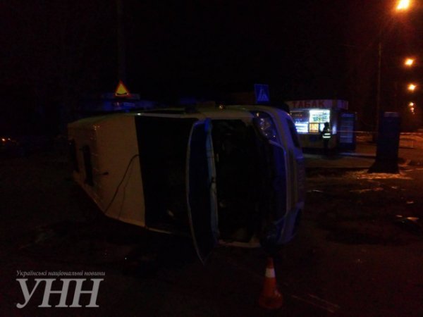 У Миколаєві Toyota врізалася в маршрутку