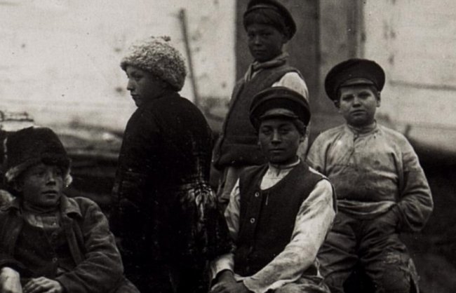 Якими були діти на Волині сотню років тому. РЕТРОФОТО