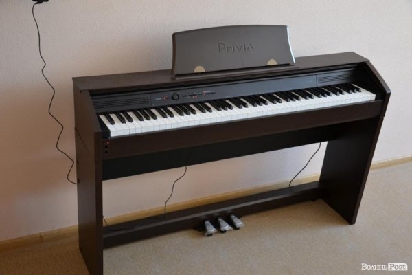 Подарунок Вакарчука