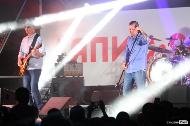 Як це було: фото грандіозного концерту «Ляпис 98» у «ПортCity»