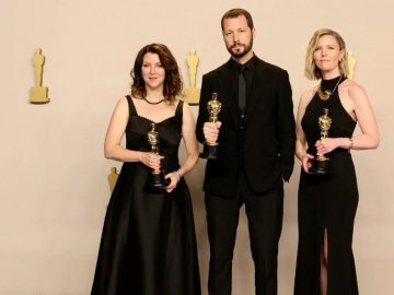 Нагородження «20 днів у Маріуполі» вирізали з міжнародної телеверсії «Оскар» — ЗМІ