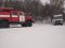 На Волині зі снігового полону звільнили авто, в якому була жінка з трьома дітьми. ФОТО, ВІДЕО