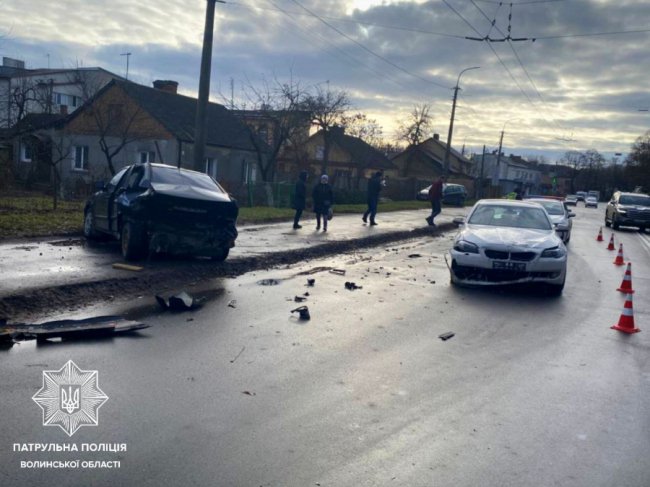 Патрульні оприлюднили деталі аварії на Львівській у Луцьку