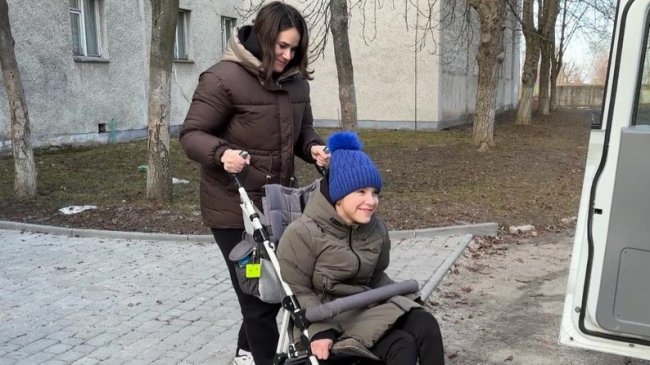 У Нововолинську на маршрути вийшли інклюзивні авто: що це