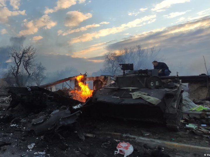 Житель Бучі зафільмував воєнні злочини армії РФ, встановивиши камеру на горищі. ВІДЕО