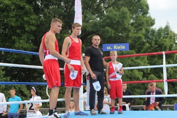 Луцькі боксери перемогли у поєдинку столичних гостей. ФОТО