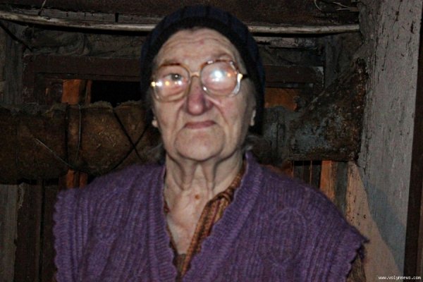 Будинок у центрі Луцька 50 років стоїть без ремонту, ‒ жителі. ФОТО