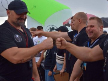 Найсильніші українці змагалися на Світязі. ФОТО