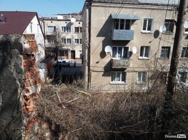 «Замінування» лікарні та смерть Насті Абрамчук. Надзвичайні новини тижня