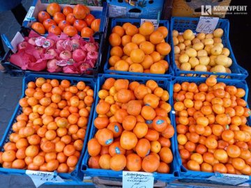 Скільки коштують мандарини у Луцьку