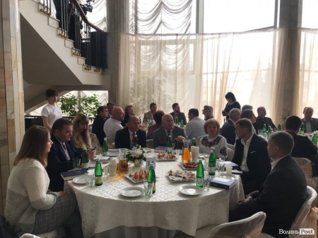 У Луцьку розпочався молитовний сніданок