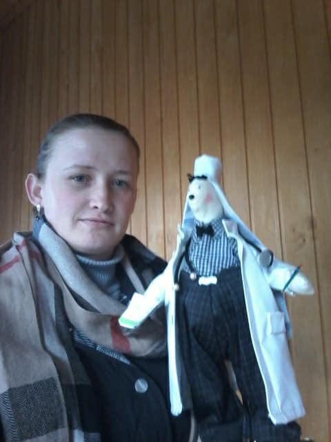 Волинянка створює авторські ляльки, якими захоплюються за кордоном. ФОТО