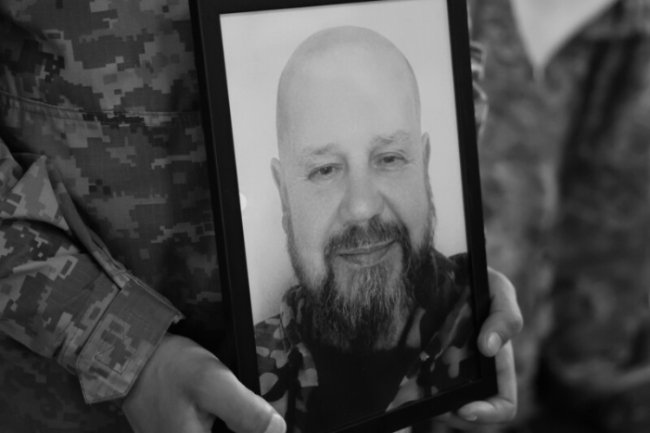 У Луцьку в останню дорогу провели Героя Олександра Джобулду