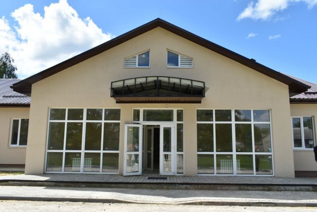 У селі на Волині закінчують будівництво нової амбулаторії. ФОТО