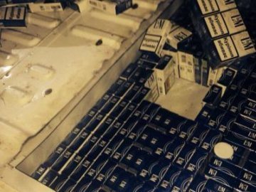 На  «Ягодині» затримали контрабандні сигарети