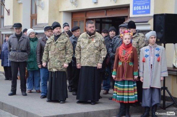 «Схід і Захід разом!»: до Луцька приїхав «Потяг єднання»