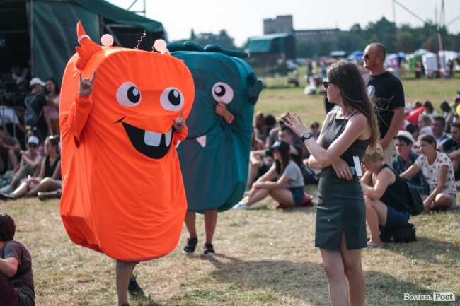 Другий день «Бандерштату» в обличчях та миттєвостях. ФОТОРЕПОРТАЖ