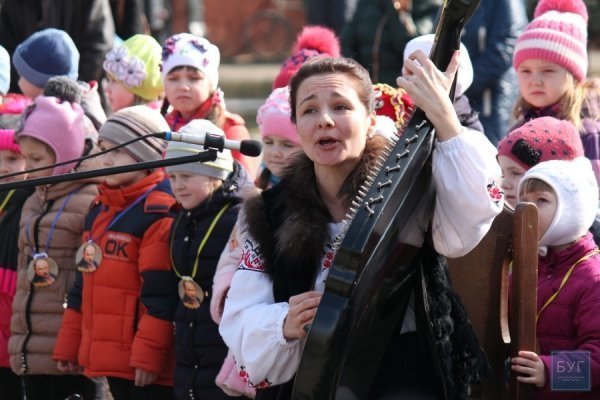 У Нововолинську вшанували пам'ять Тараса Шевченка. ФОТО