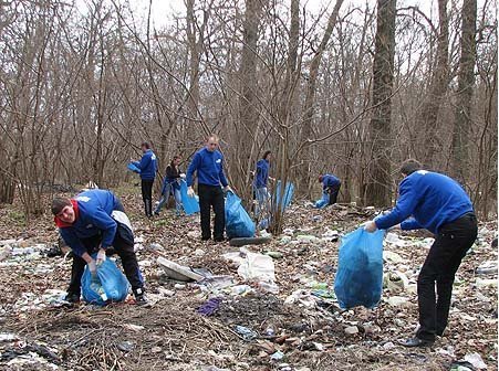 У Ківерцях призначили відповідальних за сміття. ФОТО. ВІДЕО