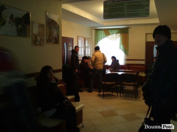 У Луцьку «замінували» дев'ятиповерховий будинок. ФОТО