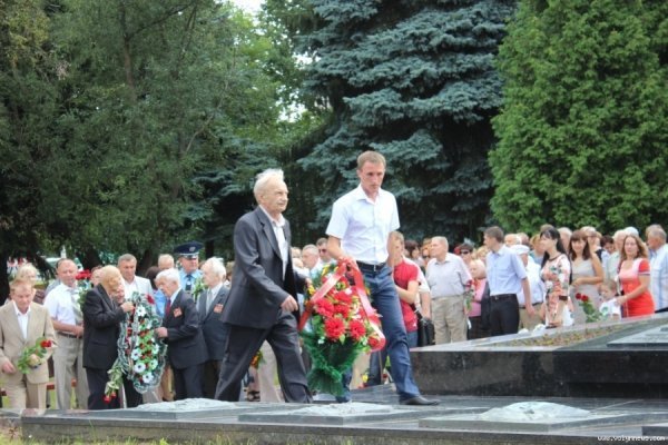 У Луцьку вшанували загиблих у війні з фашистами. ФОТО
