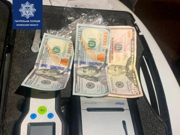 П'яний водій на Волині хотів відкупитися від патрульних 250 доларами