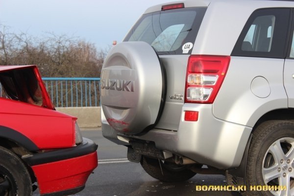 Аварія на луцькому мості. ФОТО