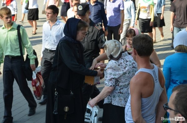 У Луцьку відбувся хресний хід. ФОТО 