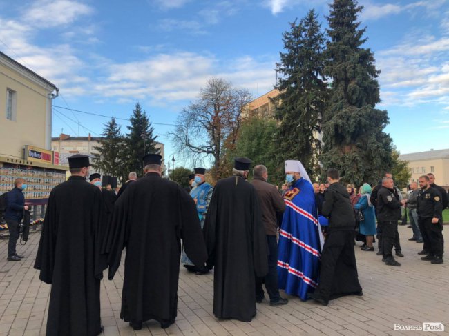 У Луцьку вшанували пам’ять загиблих в АТО/ООС військовослужбовців. ФОТО