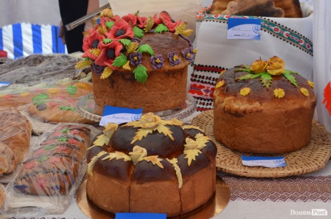 Із піснями та вітаннями: у Луцьку - обласне свято профтехосвіти. ФОТО