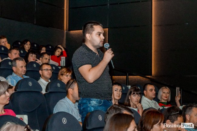 Лекція Олени Палагути зібрала аншлаг у луцькому «Промені»