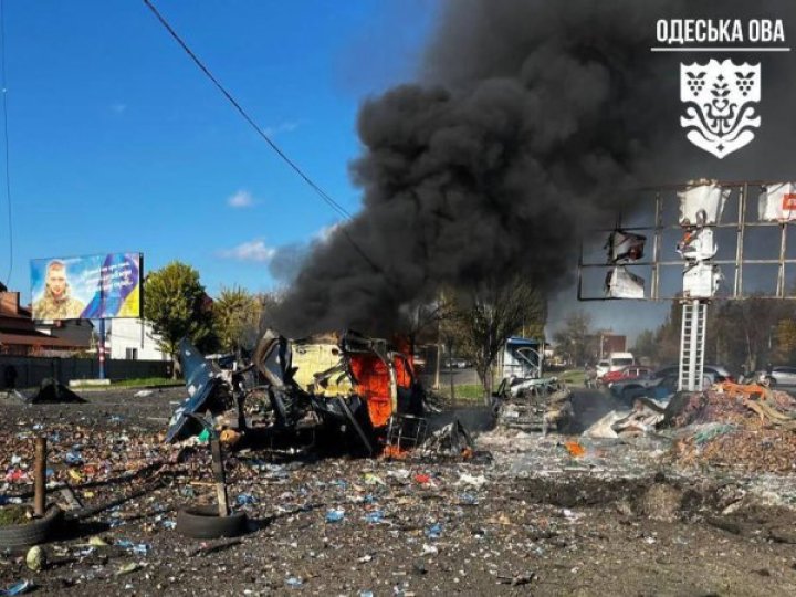 Росія вдарила дронами по ринку у Чорноморську: є загиблі та поранені