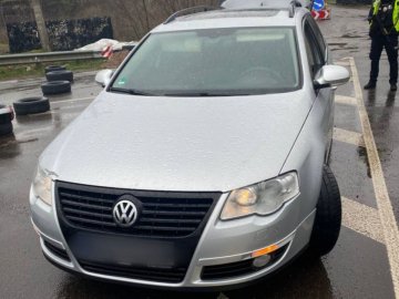 У Жидичині зупинили п'яного водія і знайшли наркотики в машині. ФОТО