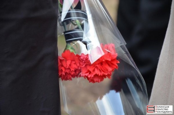 У Луцьку відкрили пам'ятну дошку на честь бійця. ФОТО