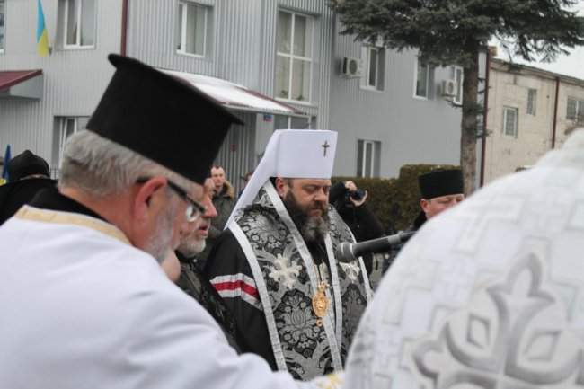 У Луцьку вшанували пам'ять студентів та курсантів, які загинули під Крутами