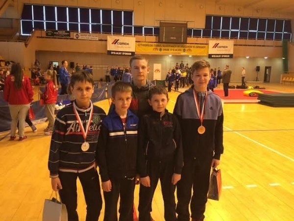 Луцькі борці привезли нагороди з Холму. ФОТО