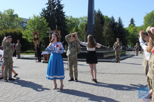 На урочистостях у Володимирі – релігійний конфуз. ВІДЕО