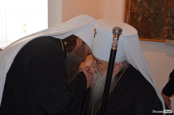 У Луцьк приїхав  скандальний намісник Лаври. ФОТО