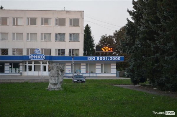 Зранку на початку серпня ще дуже тепло. Не зрівняти з ранком після яблуневого спаса. 