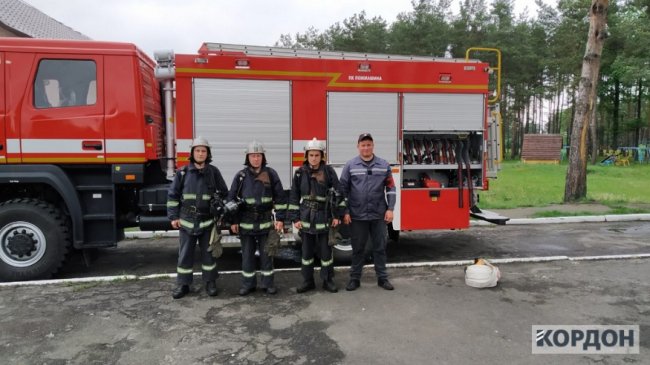 Волинські вогнеборці гасили «пожежу» в дитячому санаторії. ФОТО