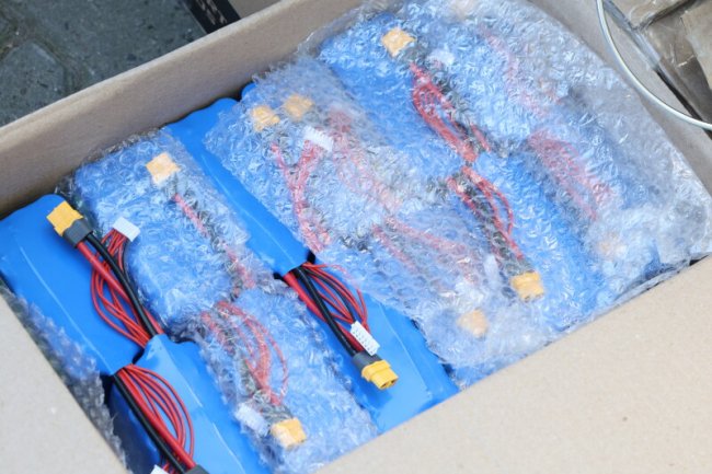 Луцька громада передала воїнам РЕБи, квадрокоптери та дрони. ФОТО