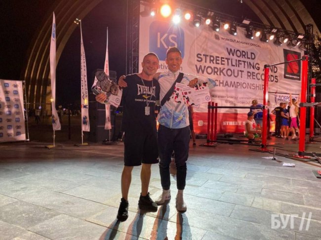 Волинський тренер став срібним призером чемпіонату світу Streetlifting. ФОТО