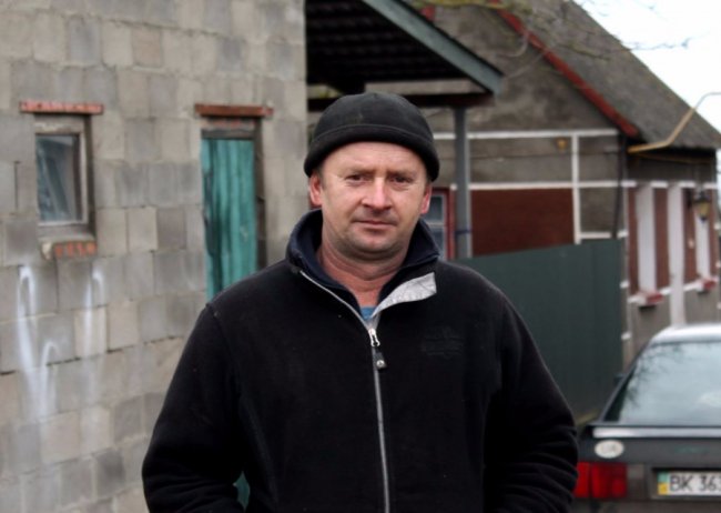 Волинянин використовує вітер для обігріву і освітлення житла