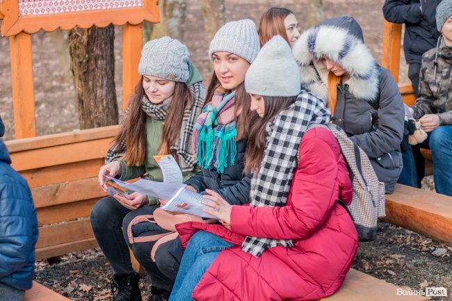 Учні першого на Волині міського шкільного лісництва побували у «волинській Швейцарії». ФОТО