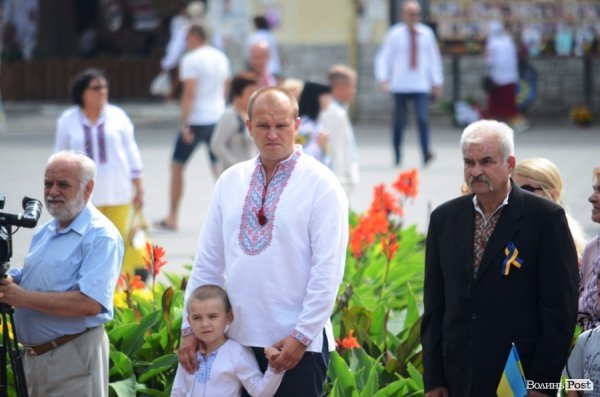 Вишите святкування Дня Незалежності у Луцьку. ФОТОРЕПОРТАЖ