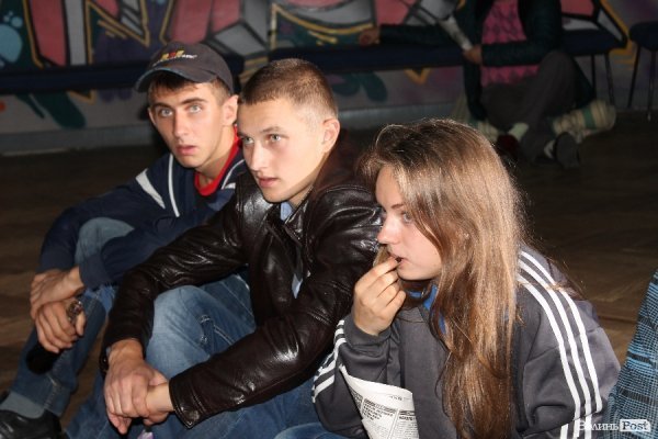 У Луцьку Павло Коробчук презентував «реквієм за гопніками». ФОТО