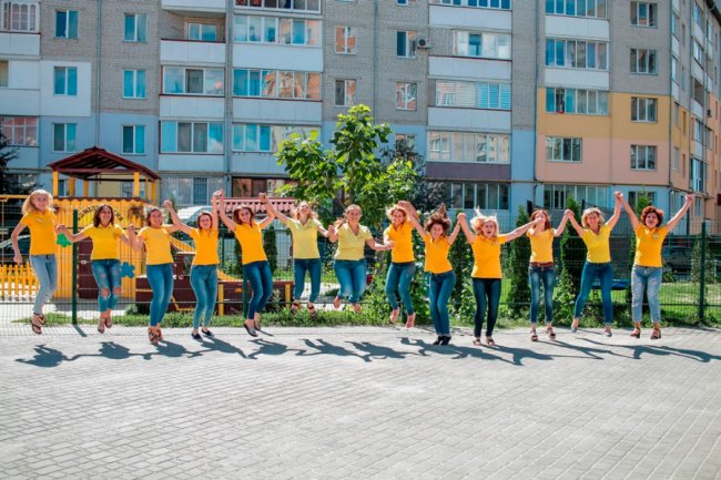 Клуб свідомого батьківства «Бджілка Майя» – там, де живе любов! ФОТО*